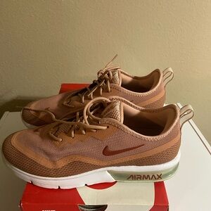 Nike Rose Gold / Dusty Peach Shoe Box Label